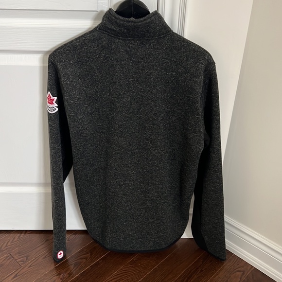 CANADA Zip-up Sweater Jacket - Picture 2 of 5